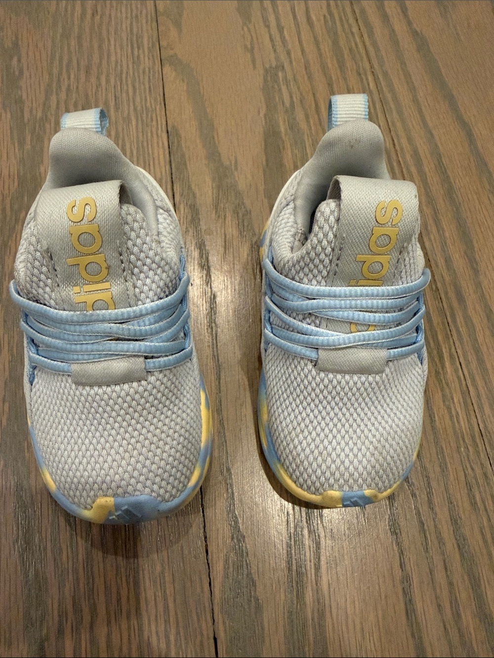 Adidas toddler mesh sneakers, size 5K